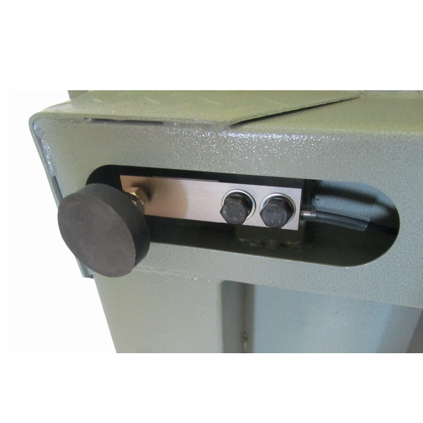 LESAK 4T1515L-MB-DFWL, 3000kg/1kg, 1500x1500mm, lak (Podlahová váha v lakovaném provedení s vážním indikátorem)